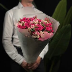 21 КУСТОВАЯ РОЗА